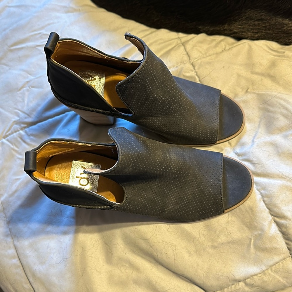 Dolce Vita heels size 7.5